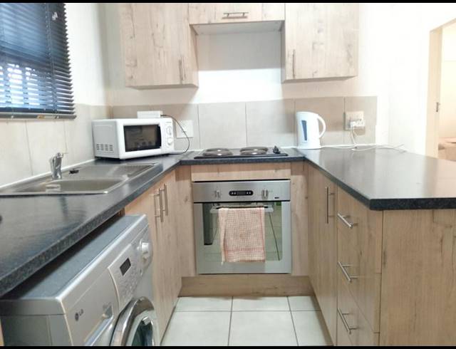 2 BEDROOM APARTMENT FOR SALE IN PRINCESS